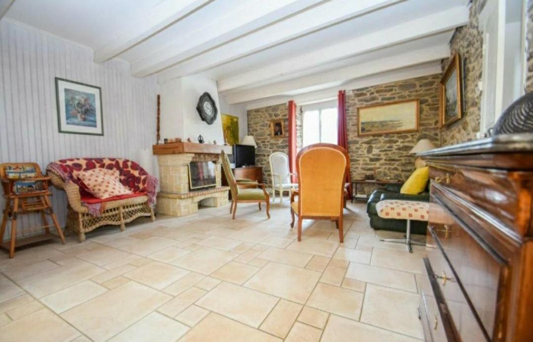 La Colline Maison De Famille A 100M De La Rance Ла-Ришарде Экстерьер фото