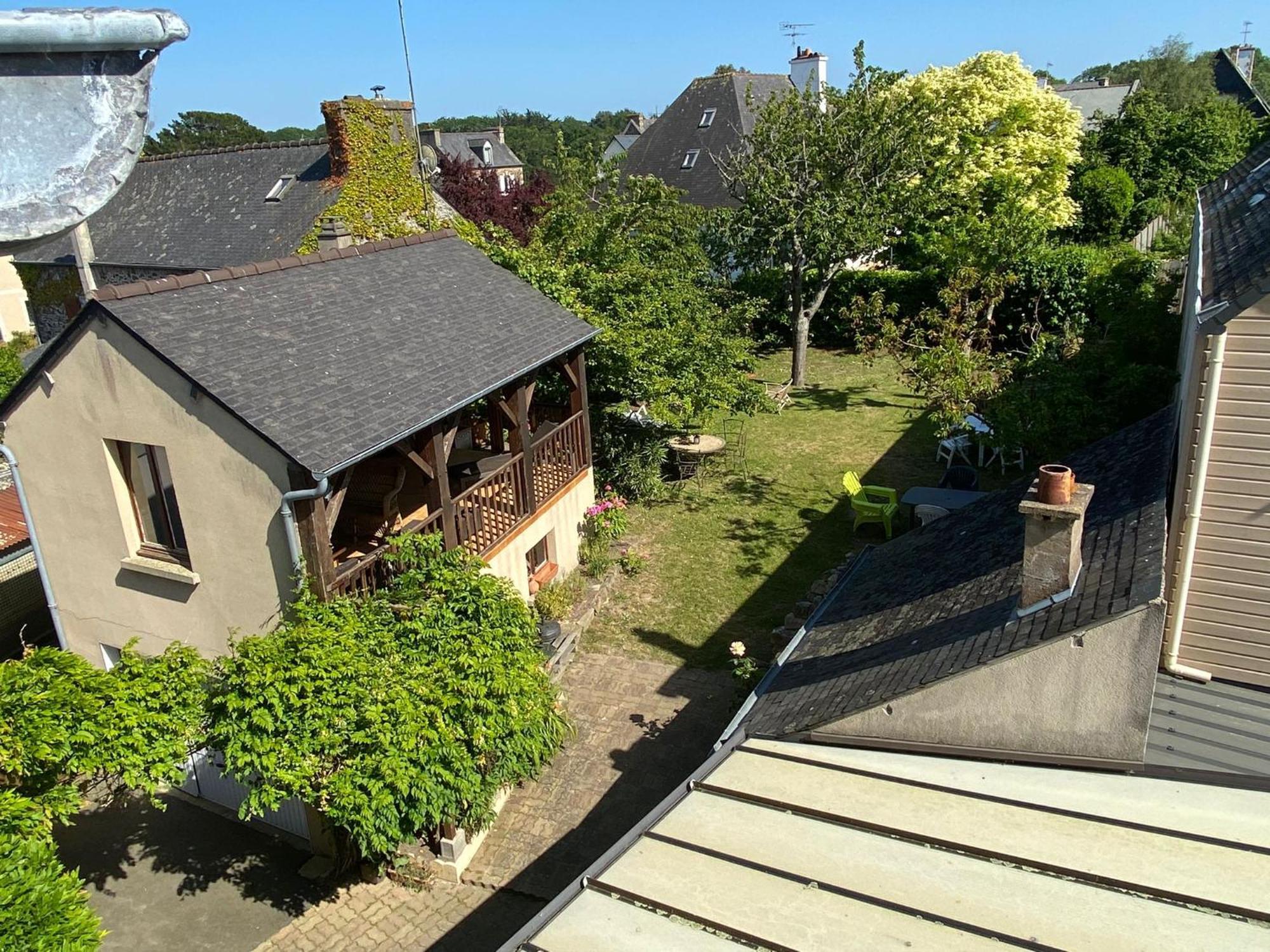 La Colline Maison De Famille A 100M De La Rance Ла-Ришарде Экстерьер фото